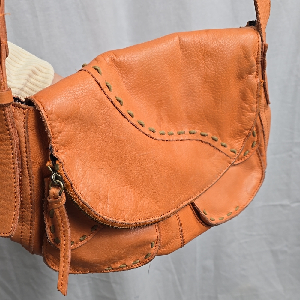 LUCKY BRAND Y2K 100% Leather  Tangerine And Taupe Crossbody Bag